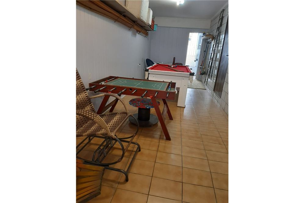 Casa à venda com 3 quartos, 240m² - Foto 11