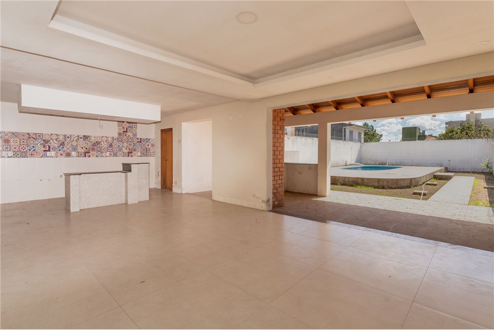 Casa à venda com 3 quartos, 364m² - Foto 12