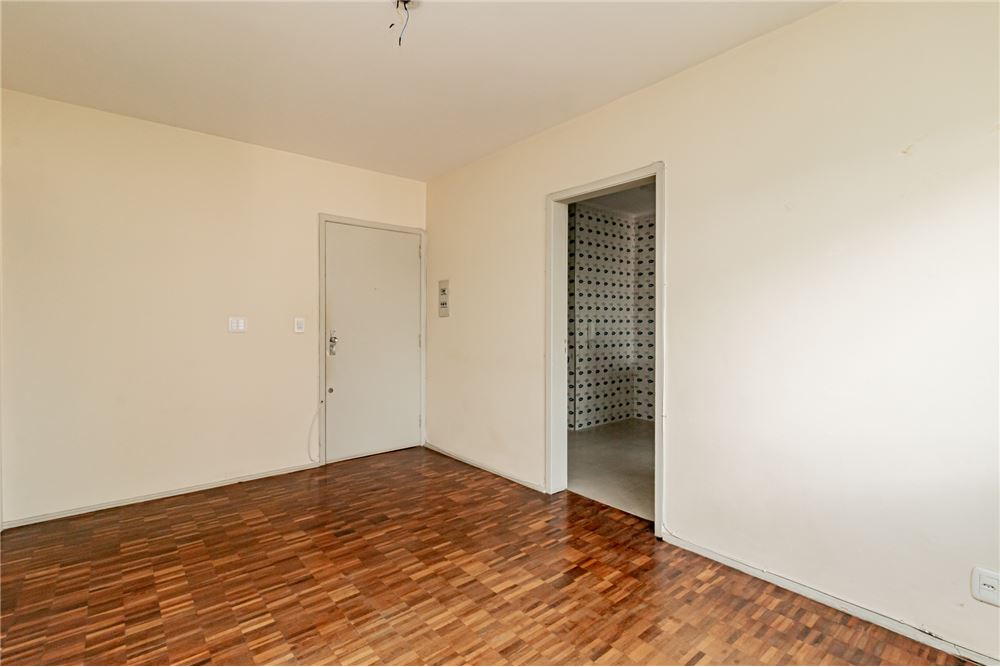 Apartamento à venda com 2 quartos, 69m² - Foto 3