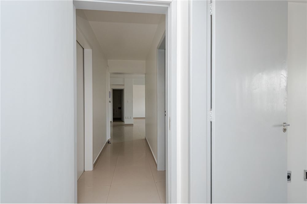 Apartamento à venda com 3 quartos, 136m² - Foto 14