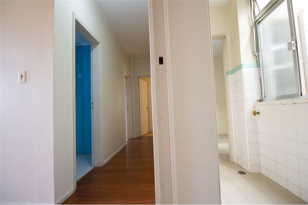 Apartamento à venda com 3 quartos, 130m² - Foto 12