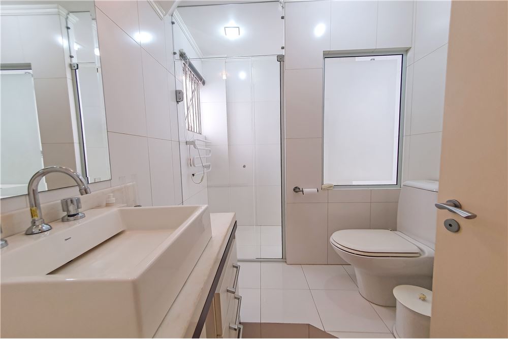 Apartamento à venda com 3 quartos, 185m² - Foto 12