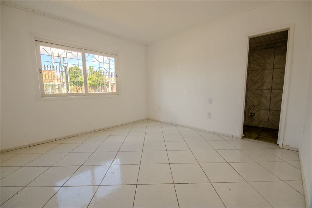 Casa à venda com 3 quartos, 240m² - Foto 8