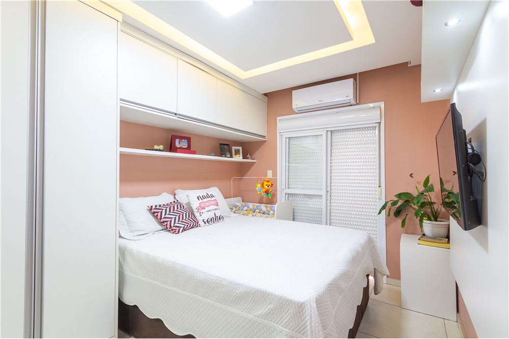 Apartamento à venda com 2 quartos, 70m² - Foto 5