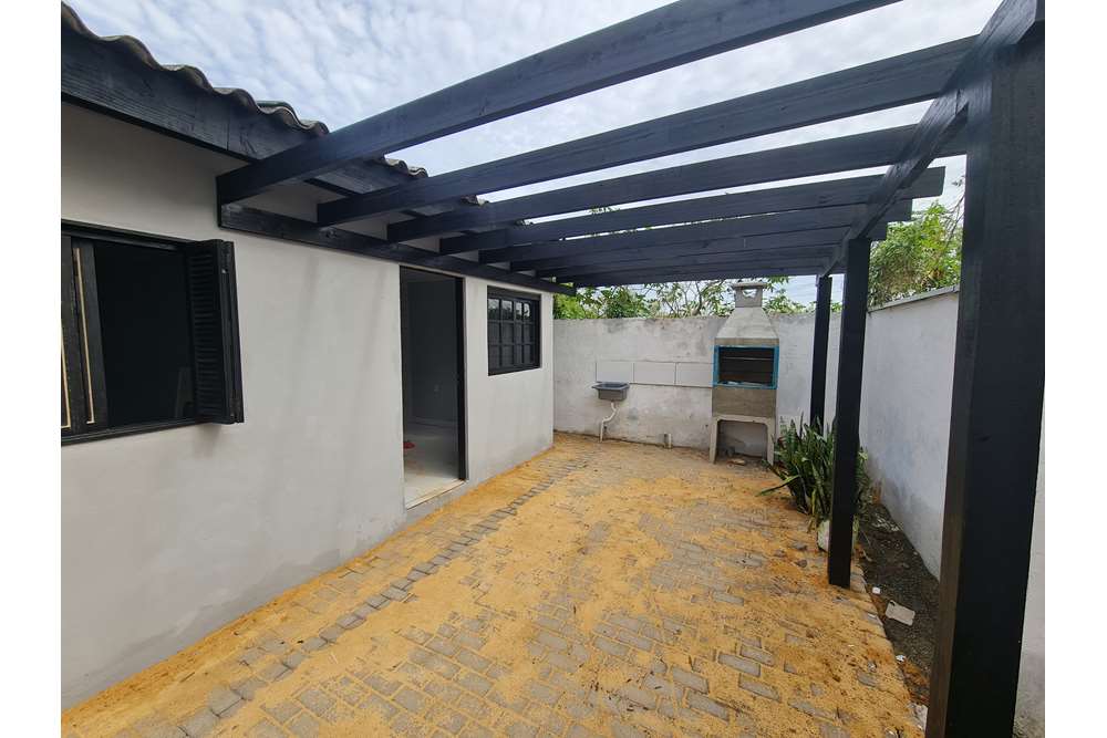 Casa à venda com 2 quartos, 300m² - Foto 8