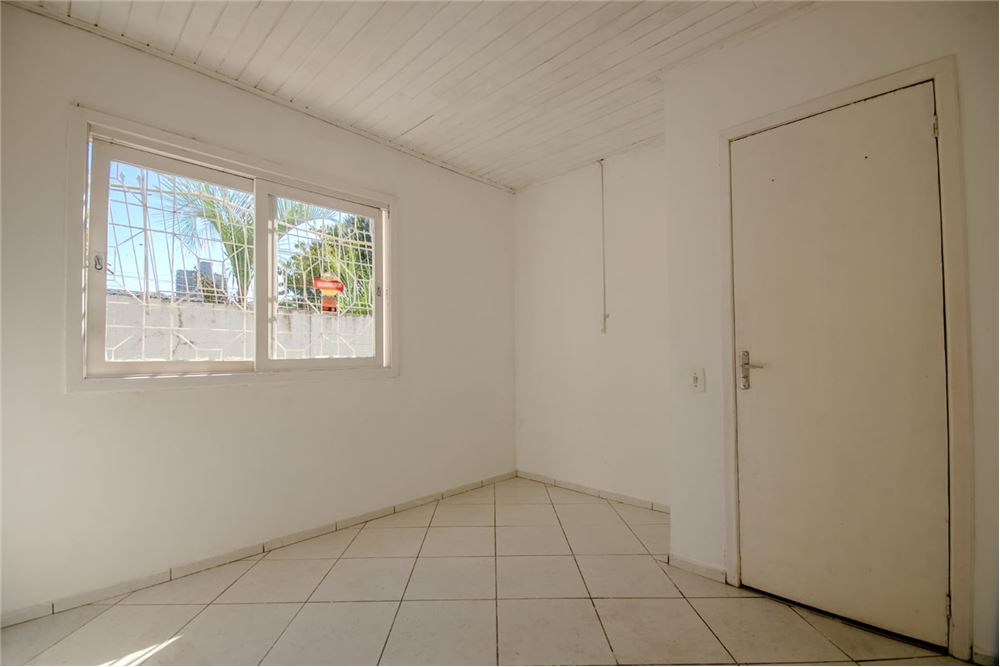 Casa à venda com 3 quartos, 240m² - Foto 10