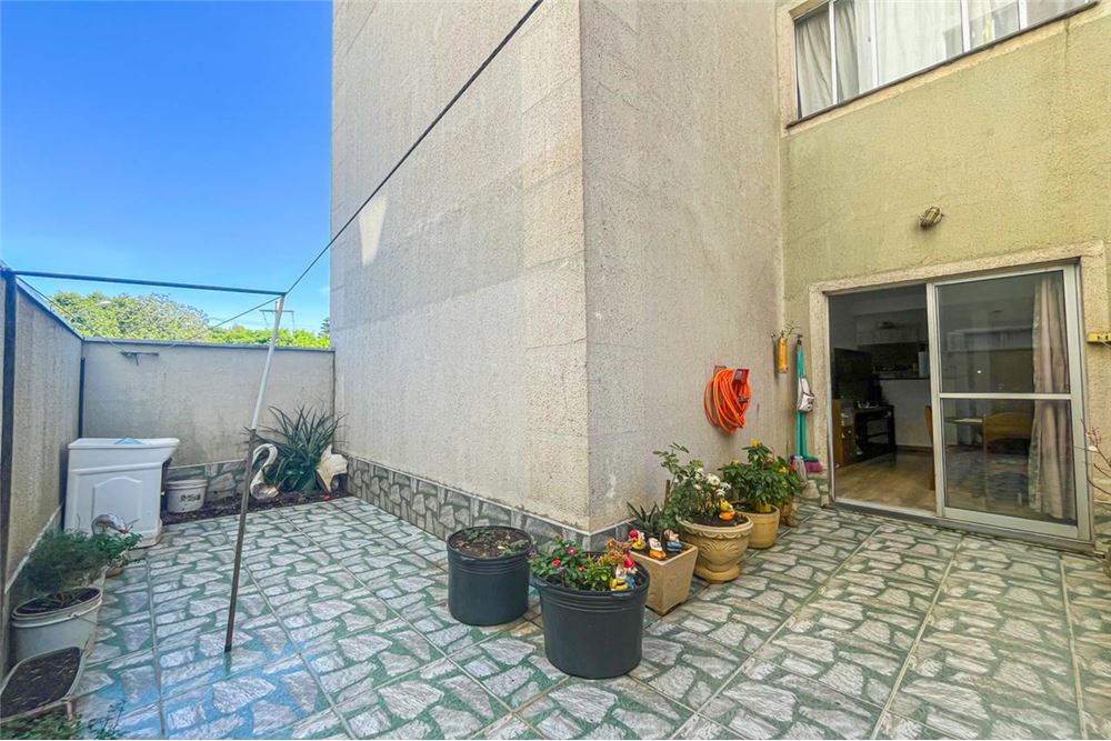 Apartamento à venda com 1 quarto, 68m² - Foto 12