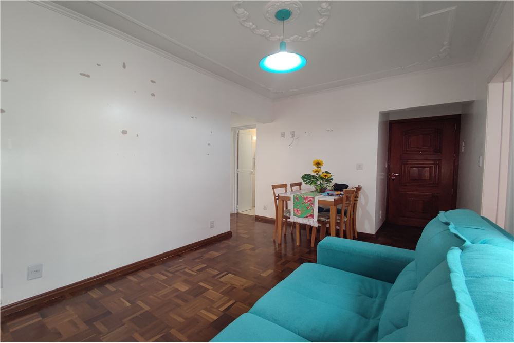 Apartamento à venda com 2 quartos, 66m² - Foto 17