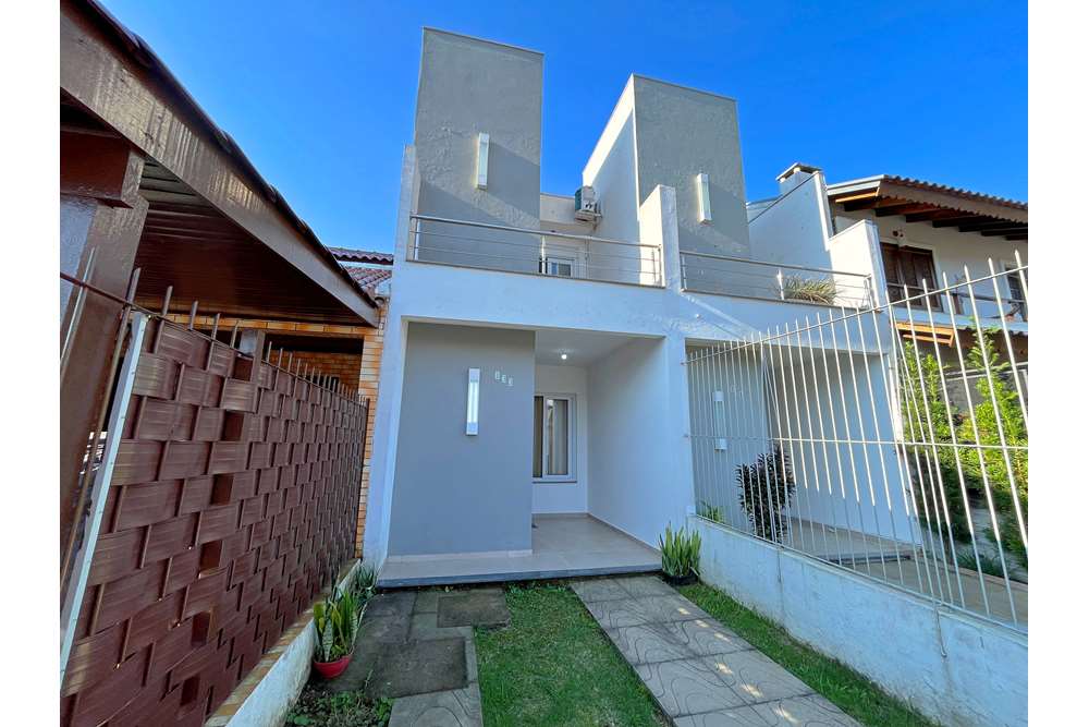 Casa à venda com 2 quartos, 126m² - Foto 1