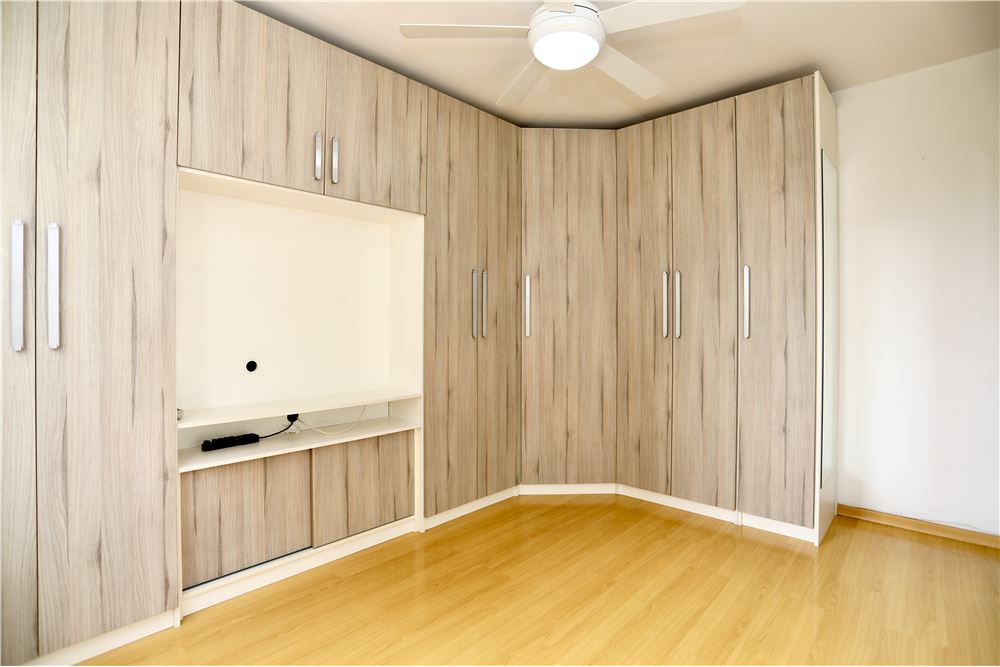 Apartamento à venda com 2 quartos, 60m² - Foto 19