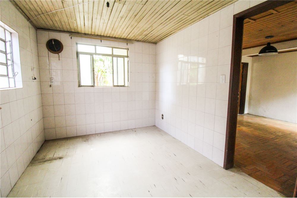 Casa à venda com 3 quartos, 100m² - Foto 7