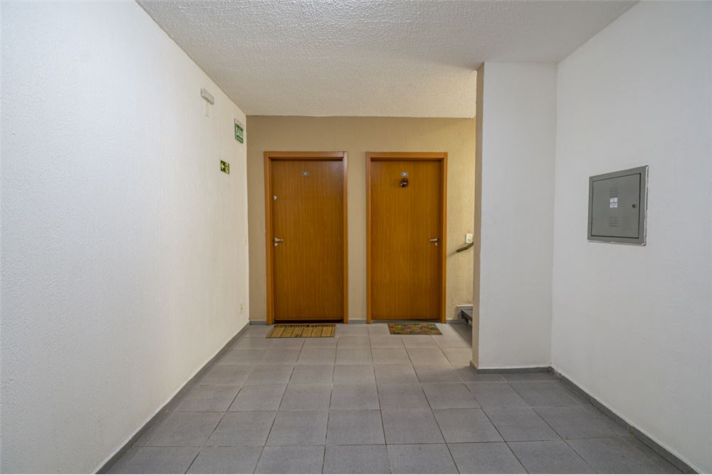 Apartamento à venda com 2 quartos, 44m² - Foto 15