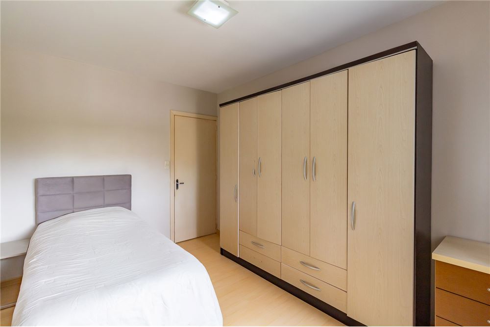 Apartamento à venda com 3 quartos, 113m² - Foto 17