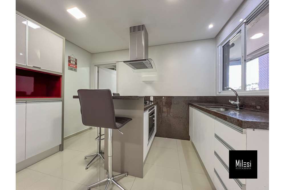 Apartamento à venda com 3 quartos, 109m² - Foto 10