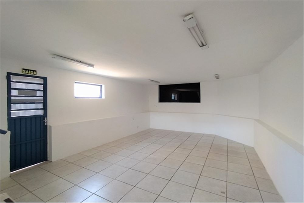 Prédio Inteiro para alugar, 150m² - Foto 10