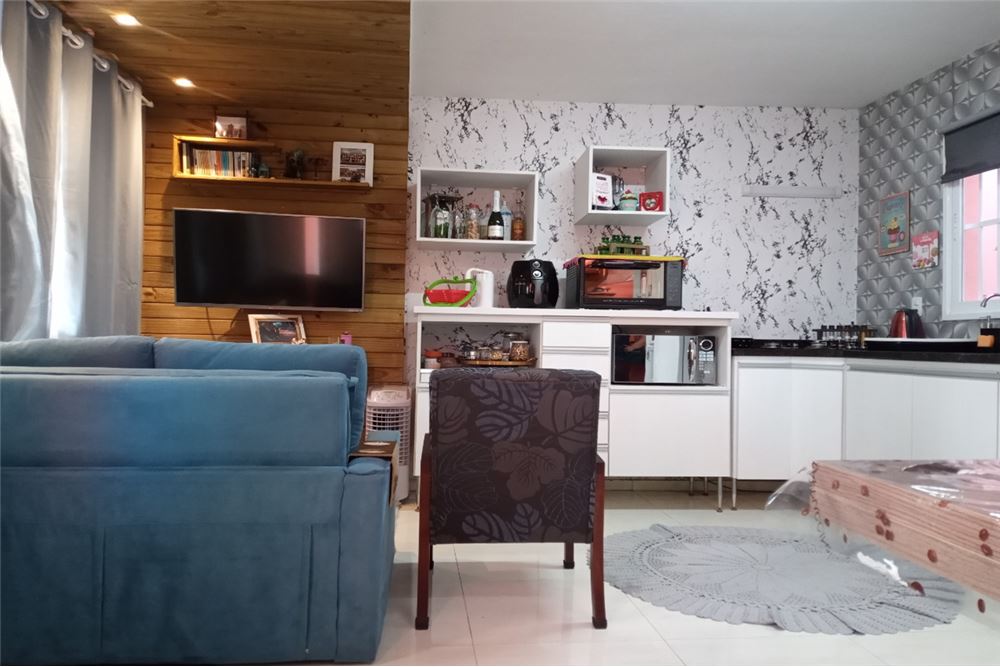 Casa à venda com 2 quartos, 67m² - Foto 5