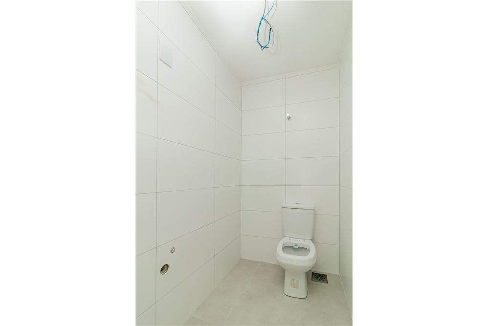 Apartamento à venda com 3 quartos, 237m² - Foto 23