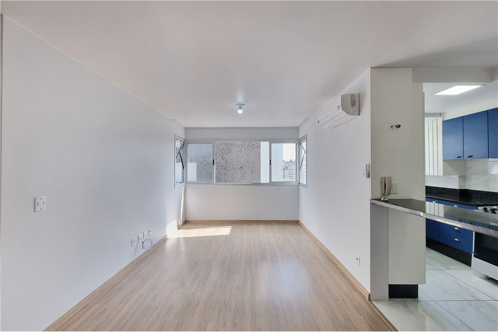 Apartamento à venda com 2 quartos, 106m² - Foto 2