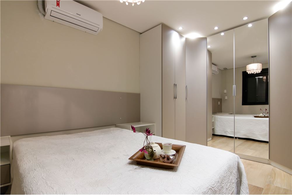 Apartamento à venda com 2 quartos, 84m² - Foto 7