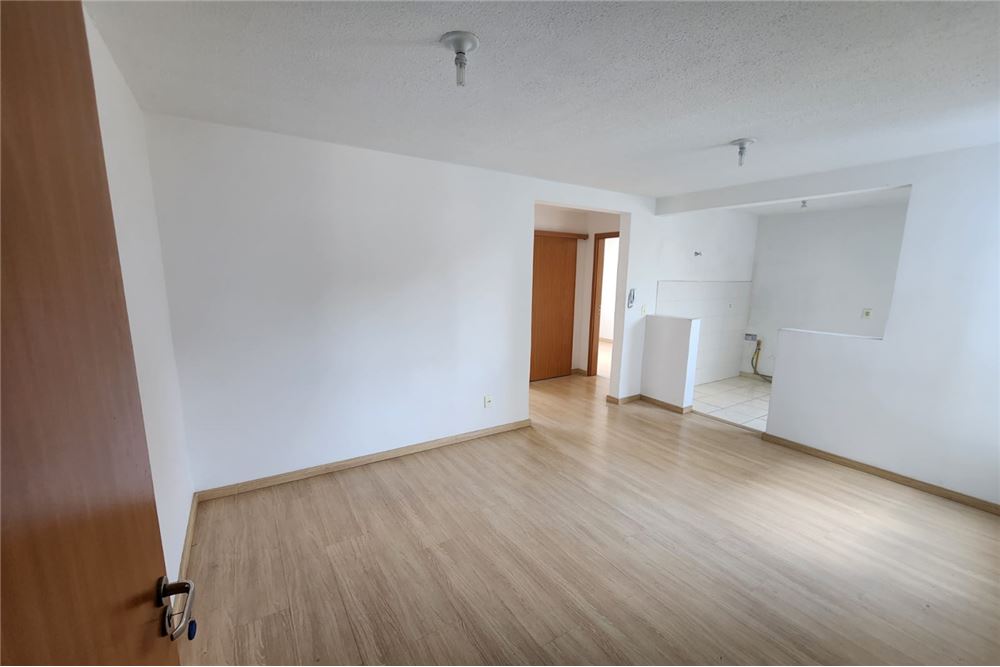 Apartamento à venda com 2 quartos, 47m² - Foto 1