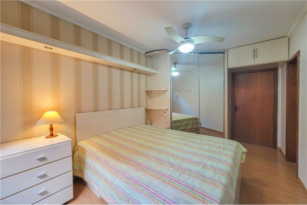 Apartamento à venda com 3 quartos, 130m² - Foto 14