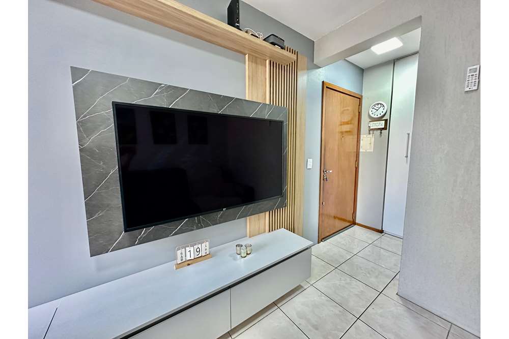 Apartamento à venda com 2 quartos, 85m² - Foto 4