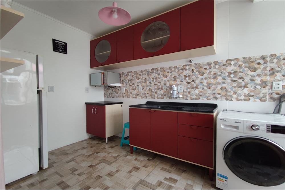 Apartamento à venda com 2 quartos, 66m² - Foto 1