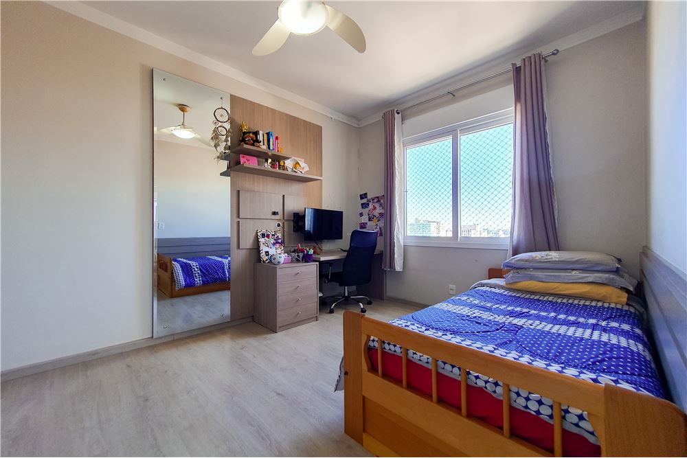 Apartamento à venda com 3 quartos, 110m² - Foto 14