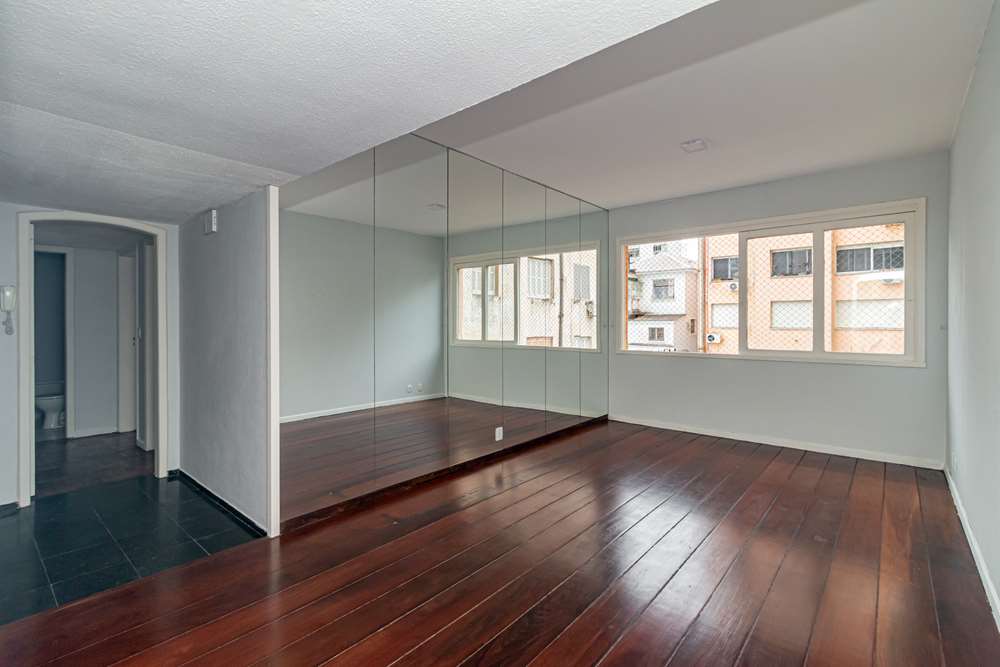 Apartamento à venda com 2 quartos, 103m² - Foto 1