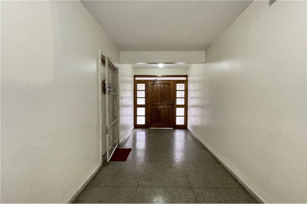 Apartamento à venda com 2 quartos, 58m² - Foto 4