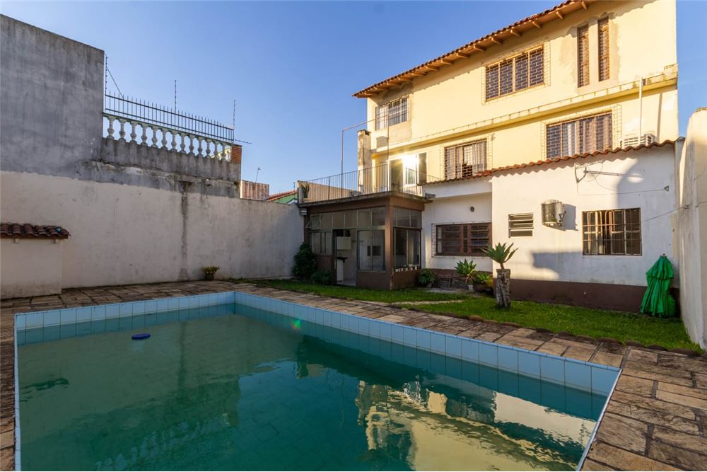 Casa à venda com 6 quartos, 360m² - Foto 6