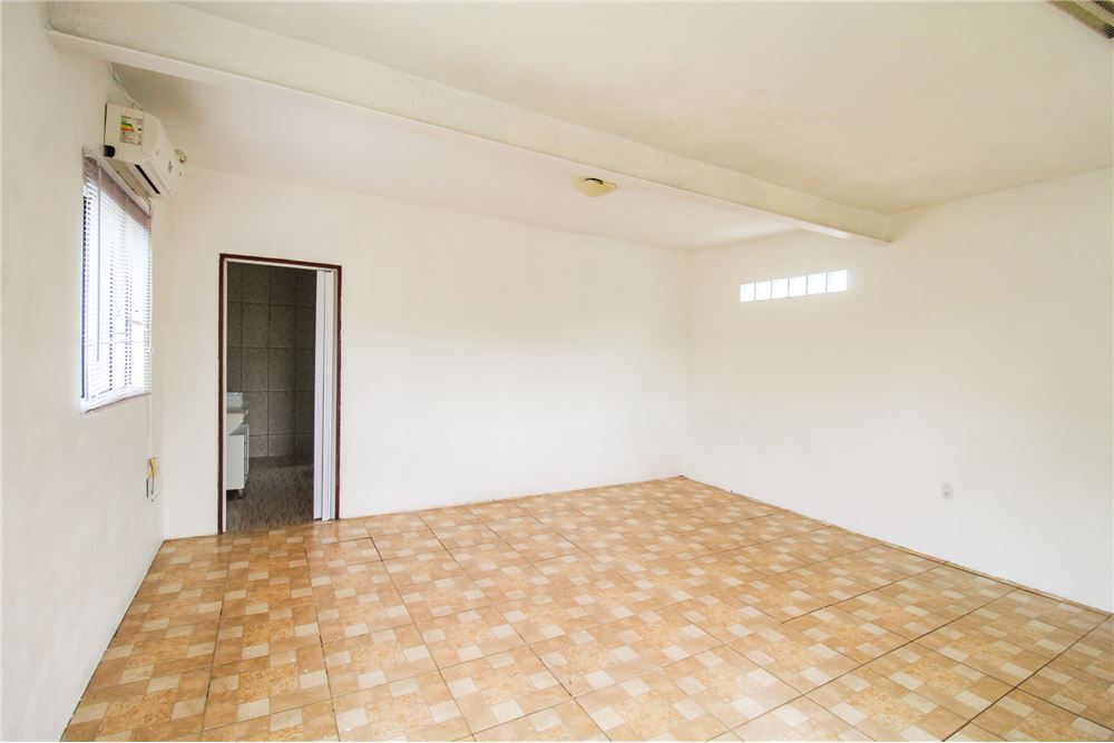 Casa à venda com 1 quarto, 40m² - Foto 6