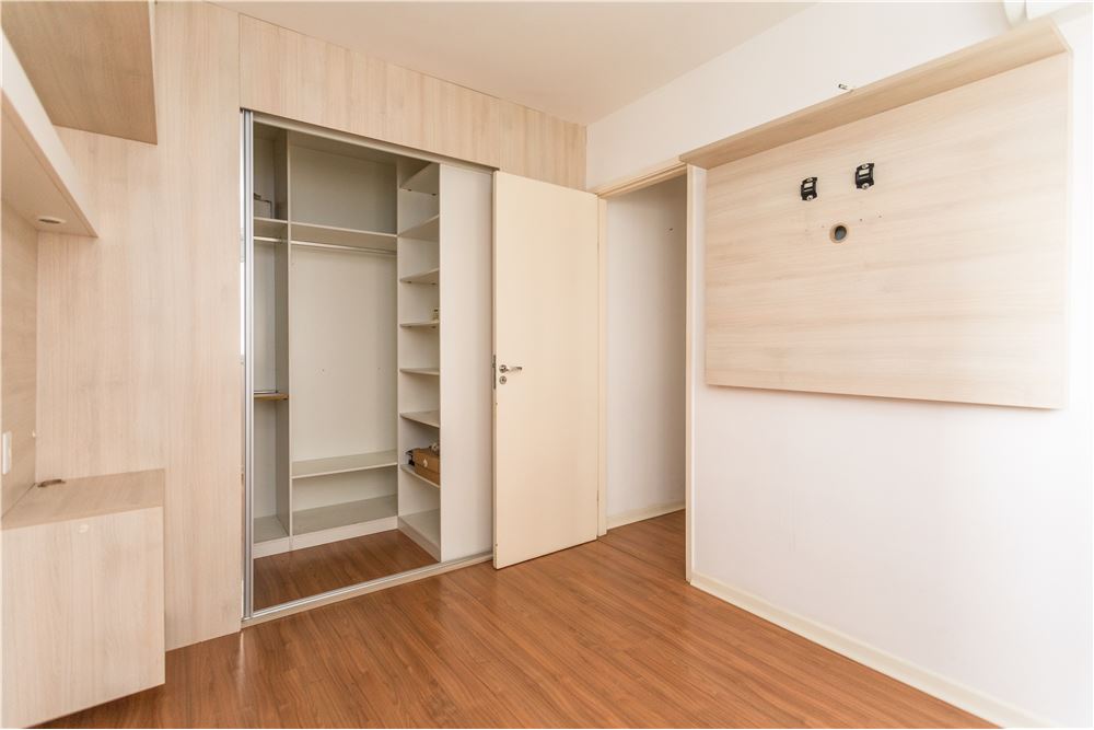 Apartamento à venda com 2 quartos, 76m² - Foto 14