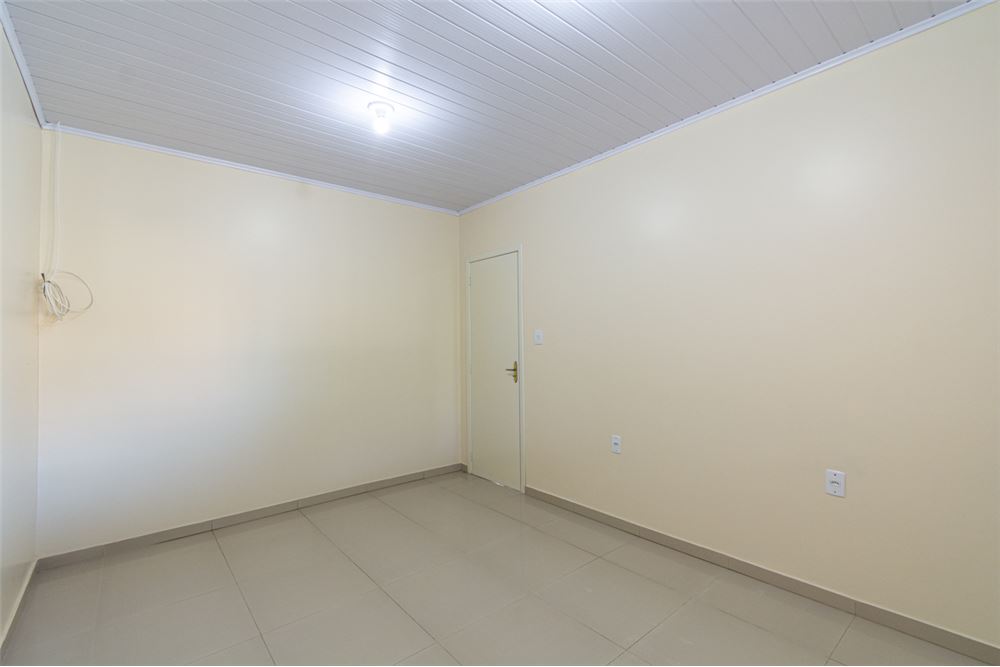 Casa à venda com 2 quartos, 210m² - Foto 12