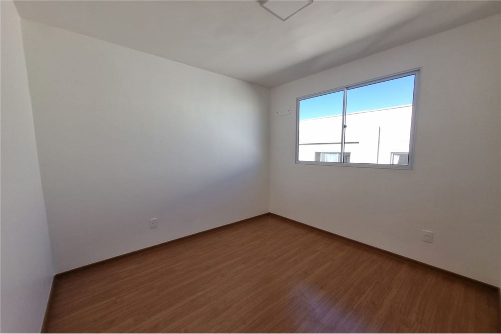 Apartamento à venda com 2 quartos, 41m² - Foto 3