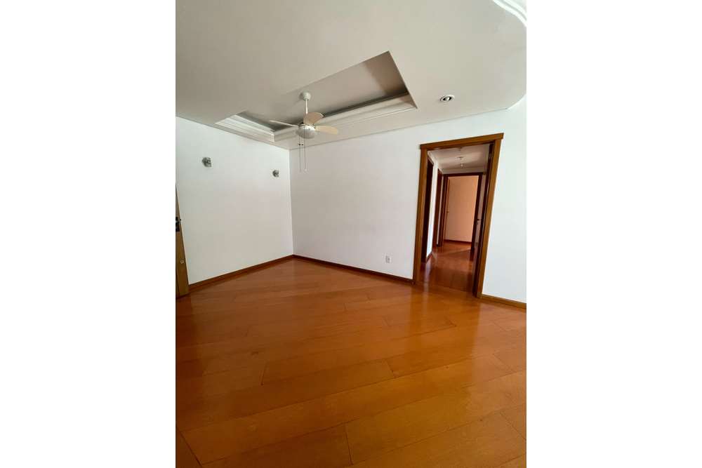 Apartamento à venda com 3 quartos, 134m² - Foto 7