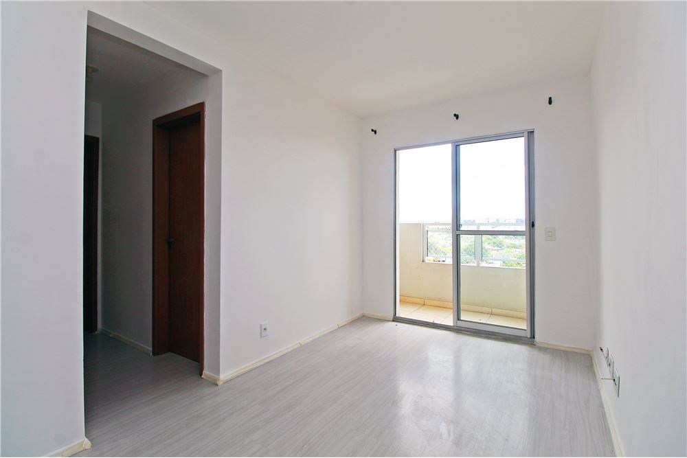 Apartamento à venda com 1 quarto, 45m² - Foto 2