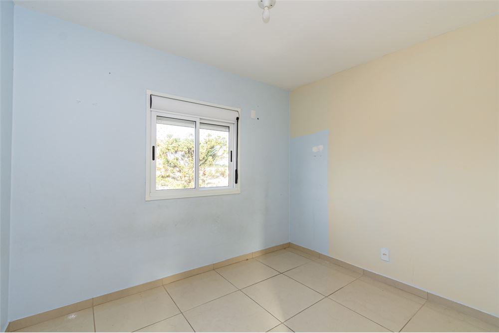 Apartamento à venda com 2 quartos, 77m² - Foto 1