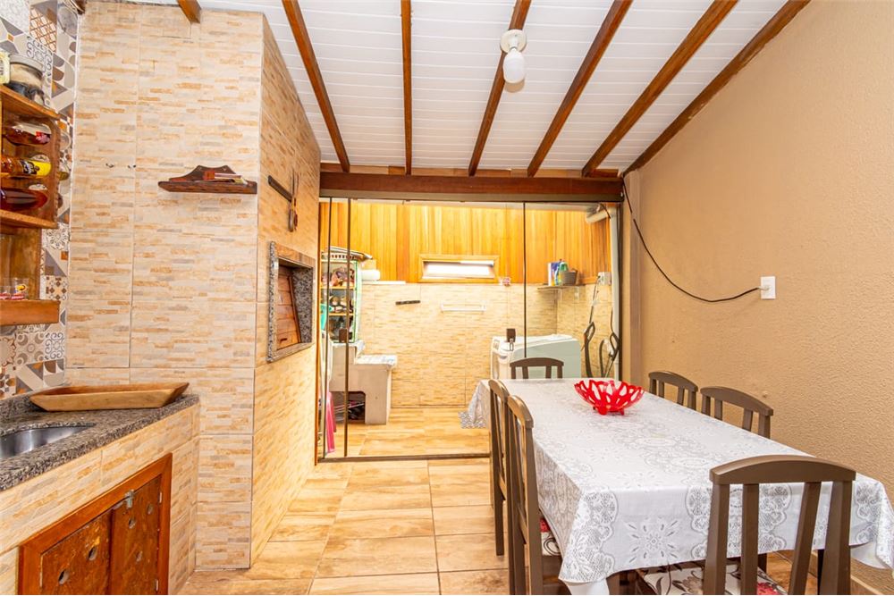 Casa à venda com 2 quartos, 75m² - Foto 6