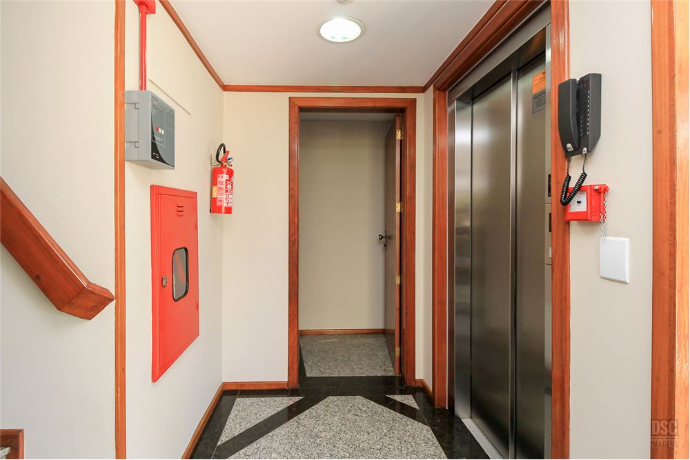 Apartamento à venda com 2 quartos, 120m² - Foto 10