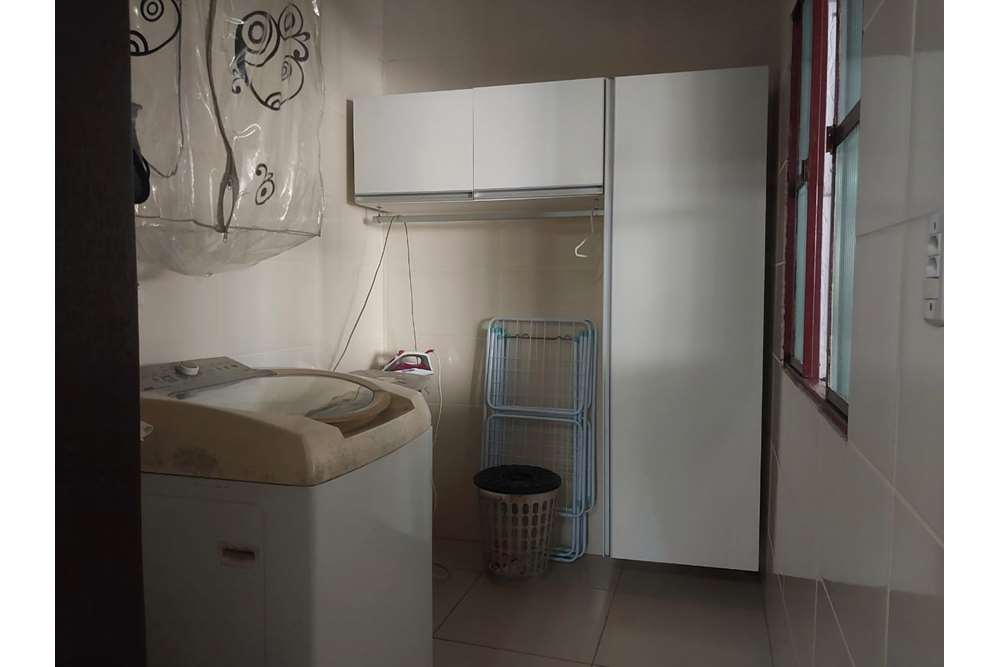 Casa à venda com 2 quartos, 100m² - Foto 2