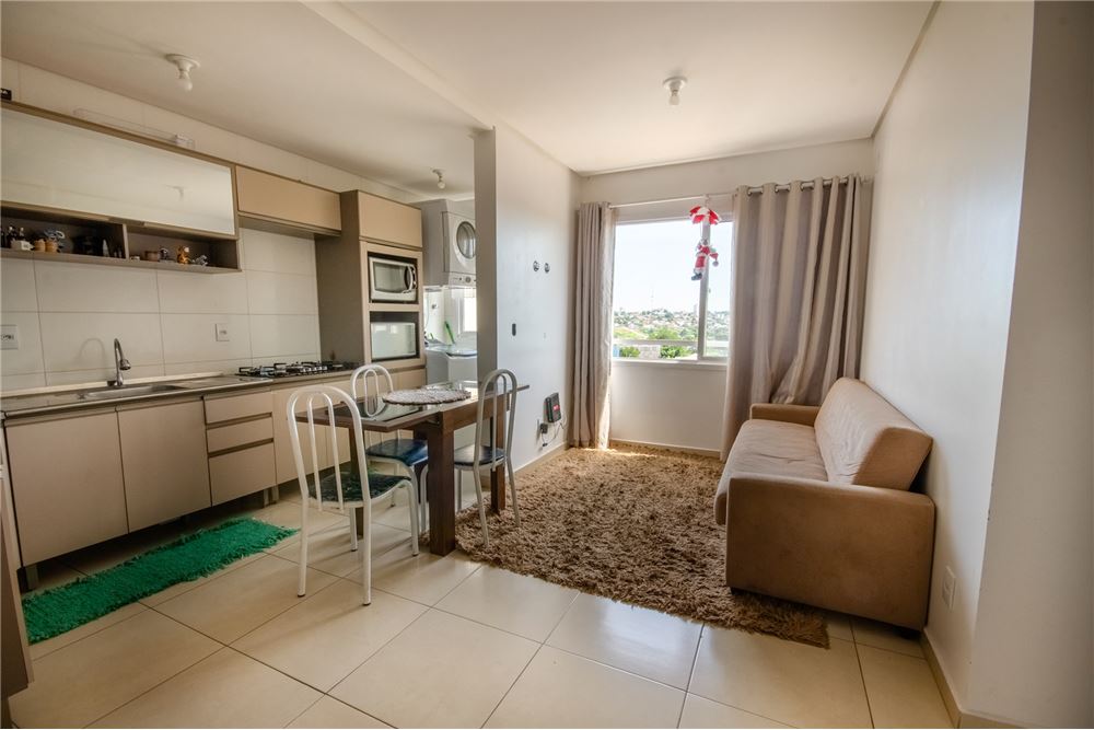 Apartamento à venda com 2 quartos, 69m² - Foto 2