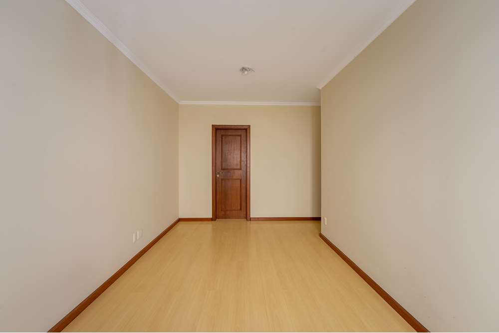 Apartamento à venda com 2 quartos, 75m² - Foto 16