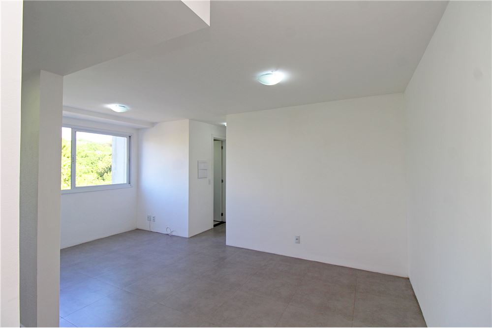 Apartamento à venda com 2 quartos, 93m² - Foto 2