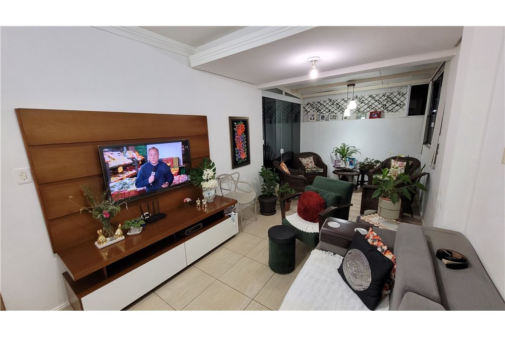 Apartamento à venda com 1 quarto, 110m² - Foto 1