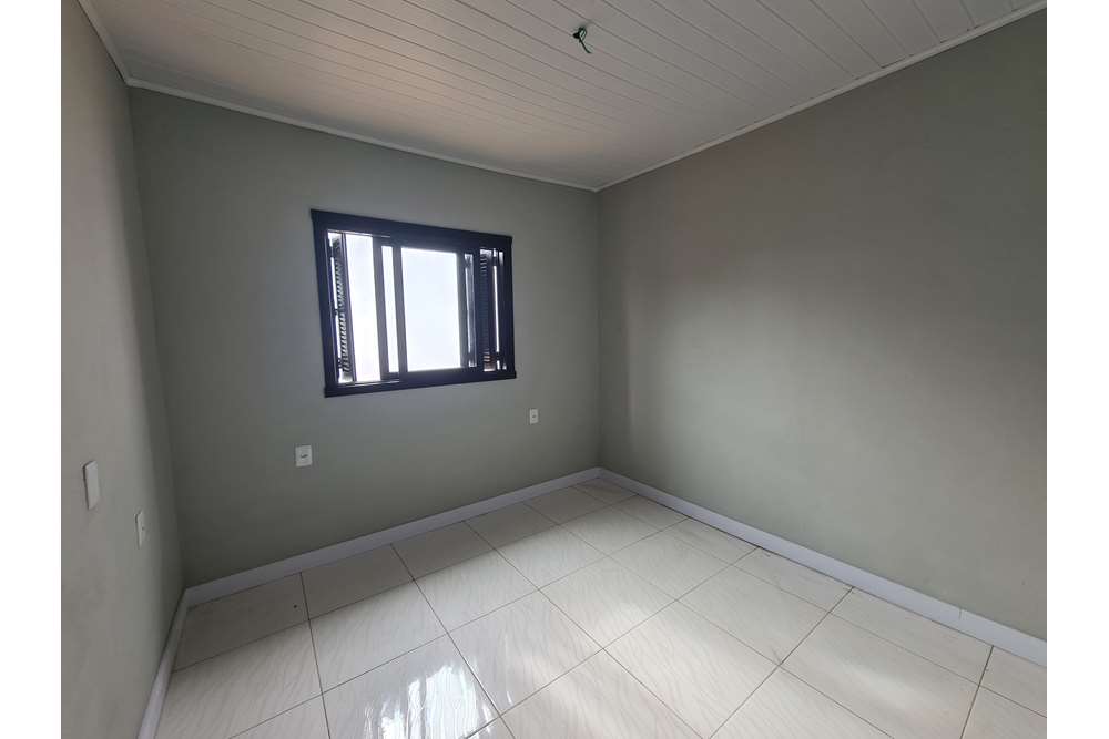 Casa à venda com 2 quartos, 300m² - Foto 17