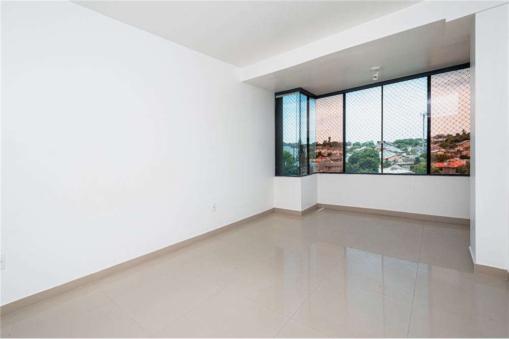 Apartamento à venda com 3 quartos, 136m² - Foto 10