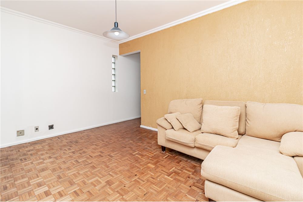 Apartamento à venda com 3 quartos, 105m² - Foto 1