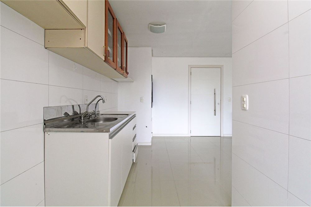 Apartamento à venda com 1 quarto, 50m² - Foto 5