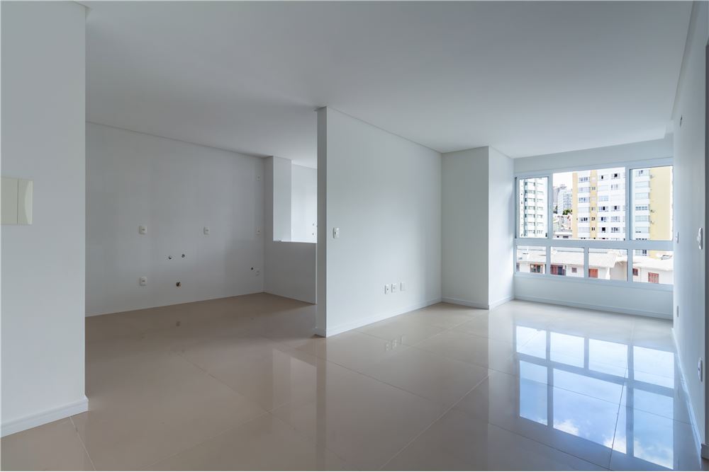 Apartamento à venda com 1 quarto, 65m² - Foto 1